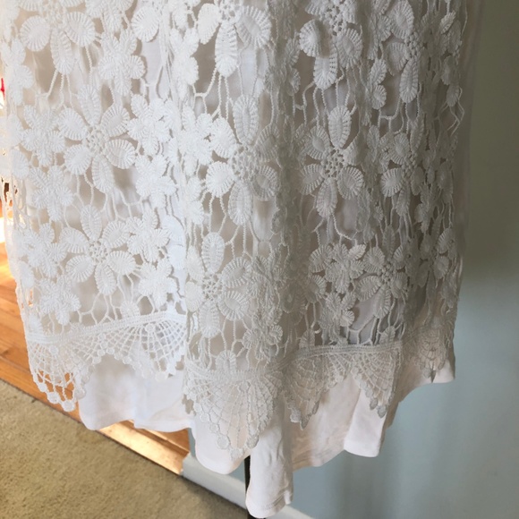 WOW WOW WOW Crochet Front Tank - Picture 3 of 6